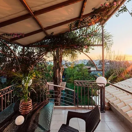 Appartement Bougainvillea House 2 Kalamáta