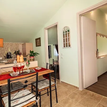 Bougainvillea House 2 Appartement Kalamáta