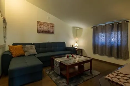 Apartmán Bougainvillea House 2 *