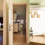Bougainvillea House 2 شقة كالاماتا