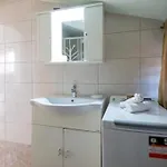 Bougainvillea House 2 شقة كالاماتا