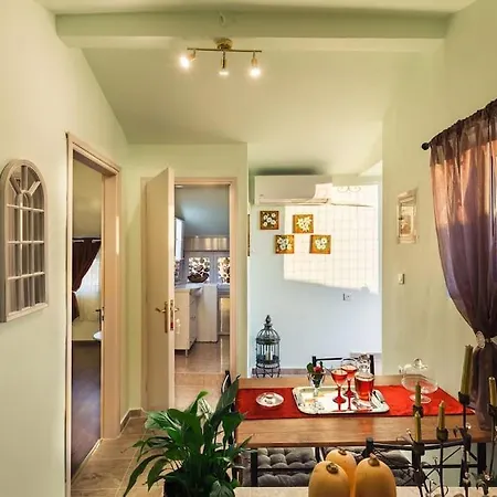 Daire Bougainvillea House 2