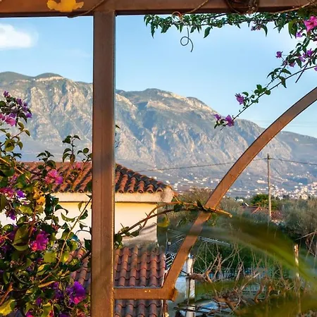 Bougainvillea House 2 * Kalamata