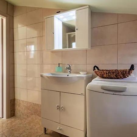 Daire Bougainvillea House 2 Kalamata