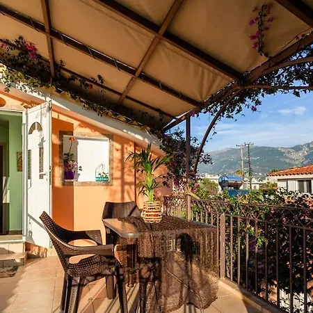 Lägenhet Bougainvillea House 2 Kalamata