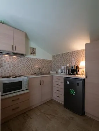 Bougainvillea House 2 *