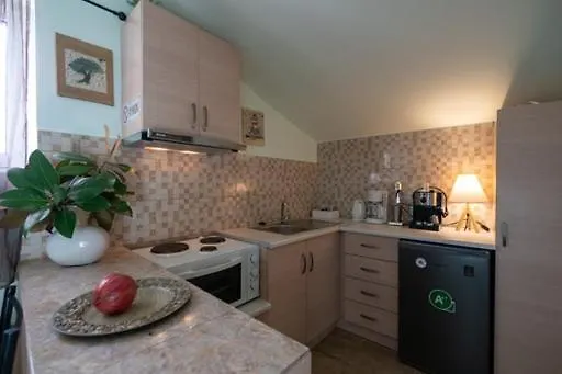 公寓 Bougainvillea House 2 *